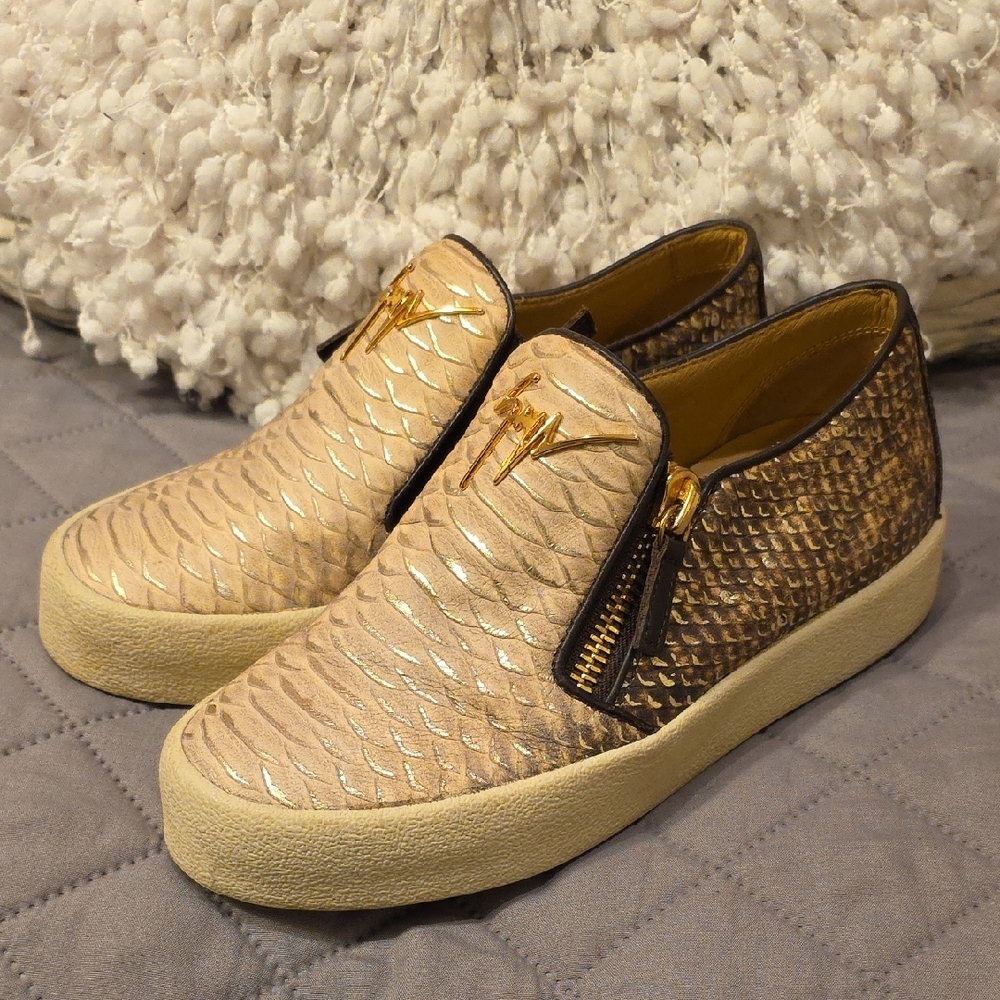 Giuseppe Zanotti Design  Brown and Cream Snakeskin Textured Sneakers - Picture 11 of 16
